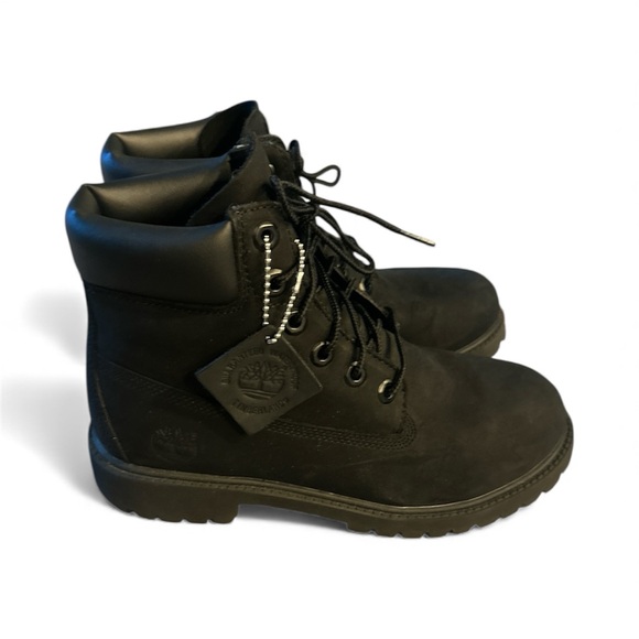 Timberland Black Leather Boots - Picture 4 of 9